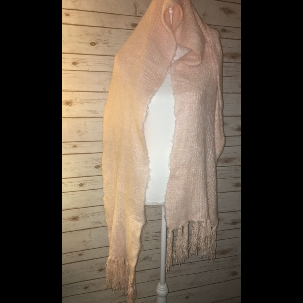 Softest plush pink oversized scarf NWT!